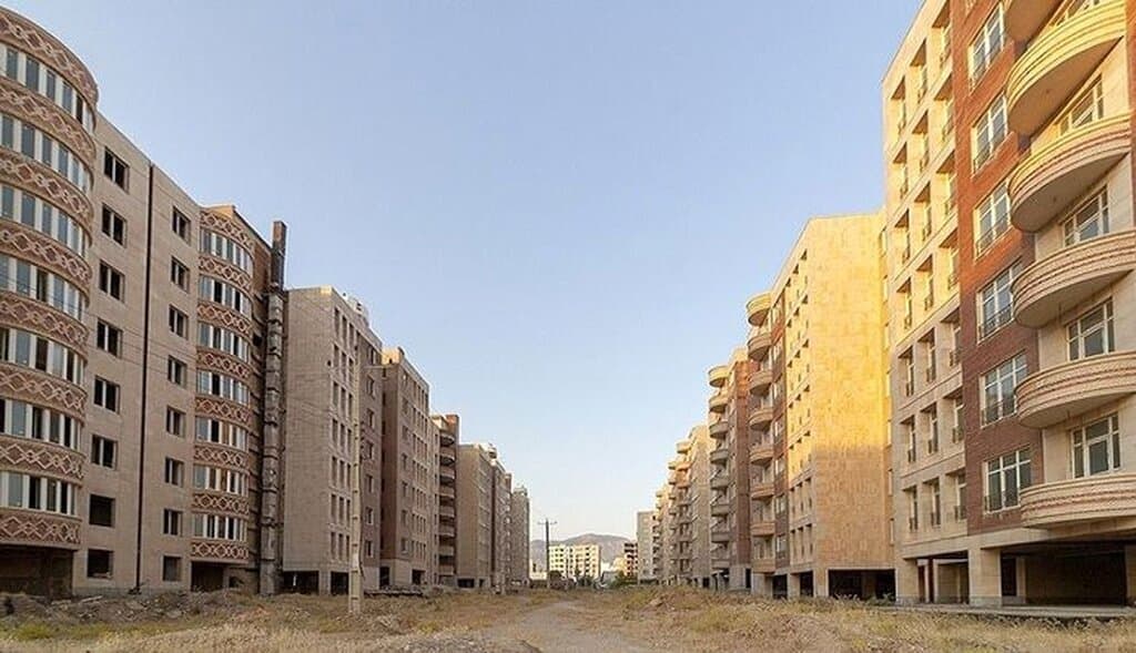 خبر جدید برای خریداران نهضت ملی مسکن / چرا تحویل واحدهای نهضت ملی متوقف شد؟